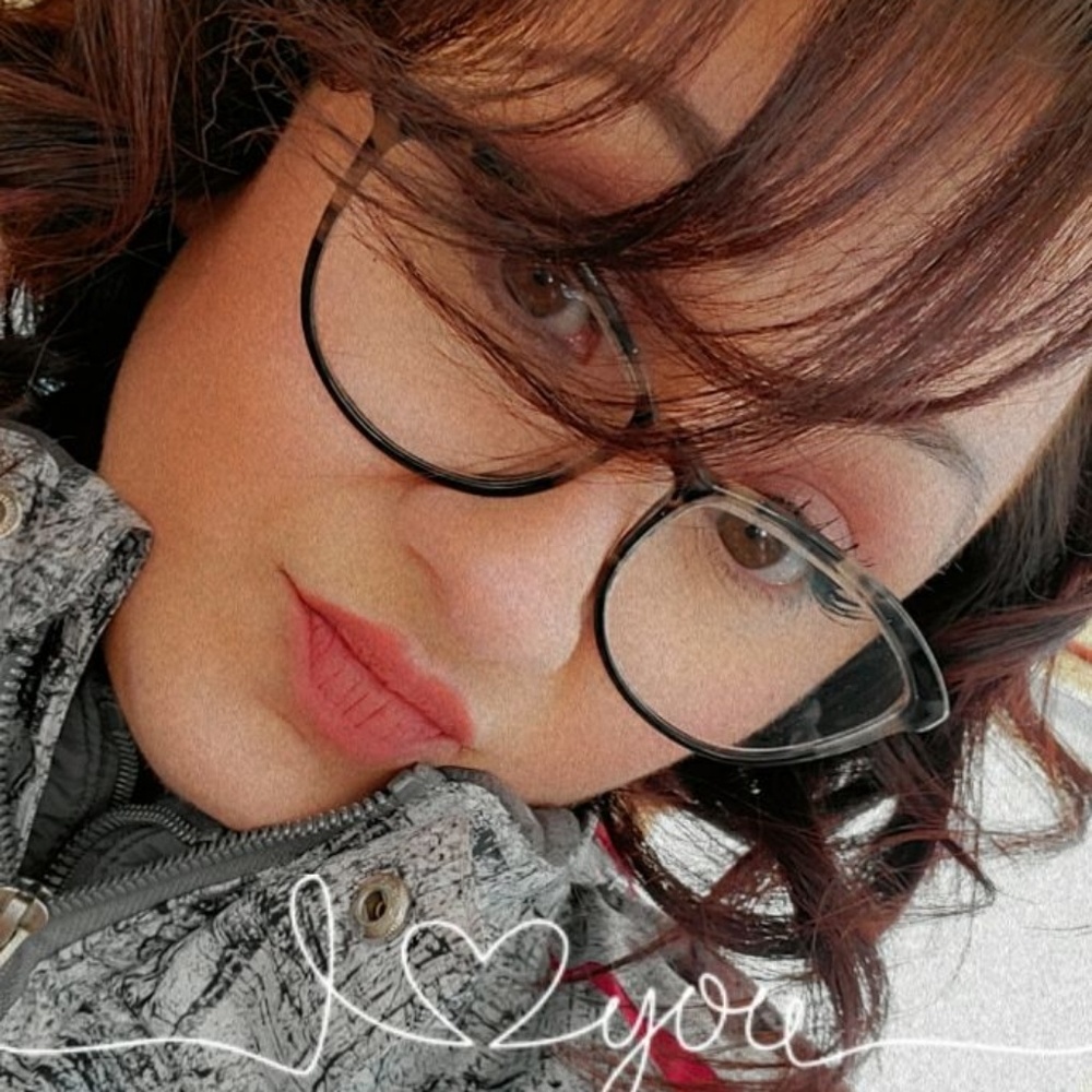 Meet your Posher, Matina